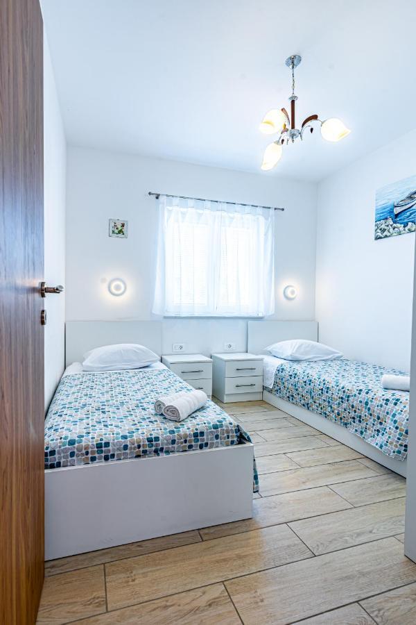 Nina Apartment Maslenica