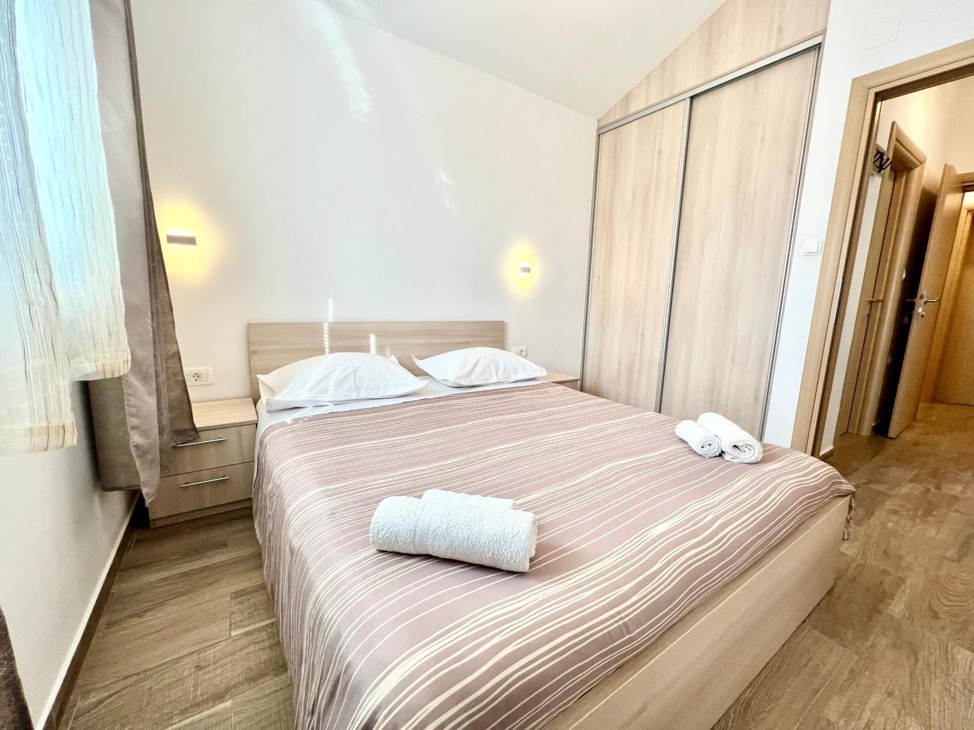 Nina Apartment Maslenica